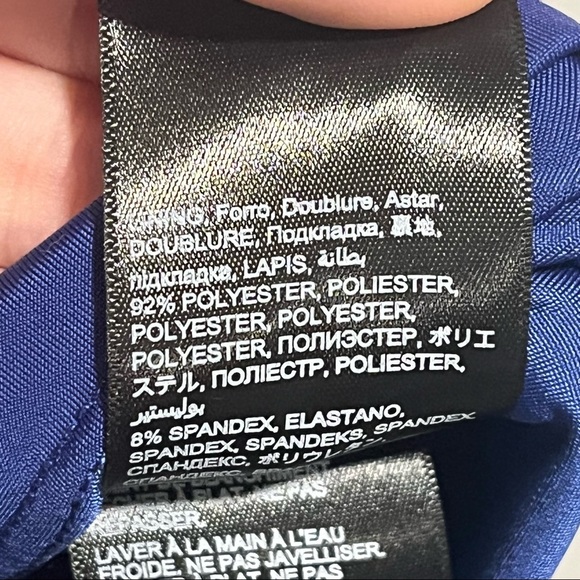 BEBE Bodycon Long Sleeve Swirled Fitted Dress - Picture 12 of 12